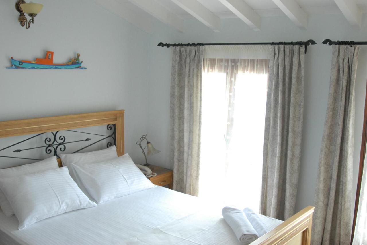 Aliye Hanim Hotel ไอวาลิค ห้อง รูปภาพ